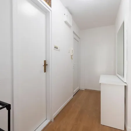 Apartamento By The Sea - 23419 *